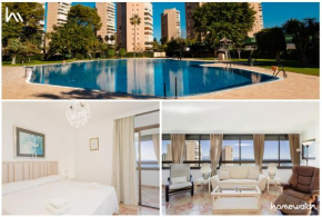 Beachfront apartment with stunning views in Torremolinos